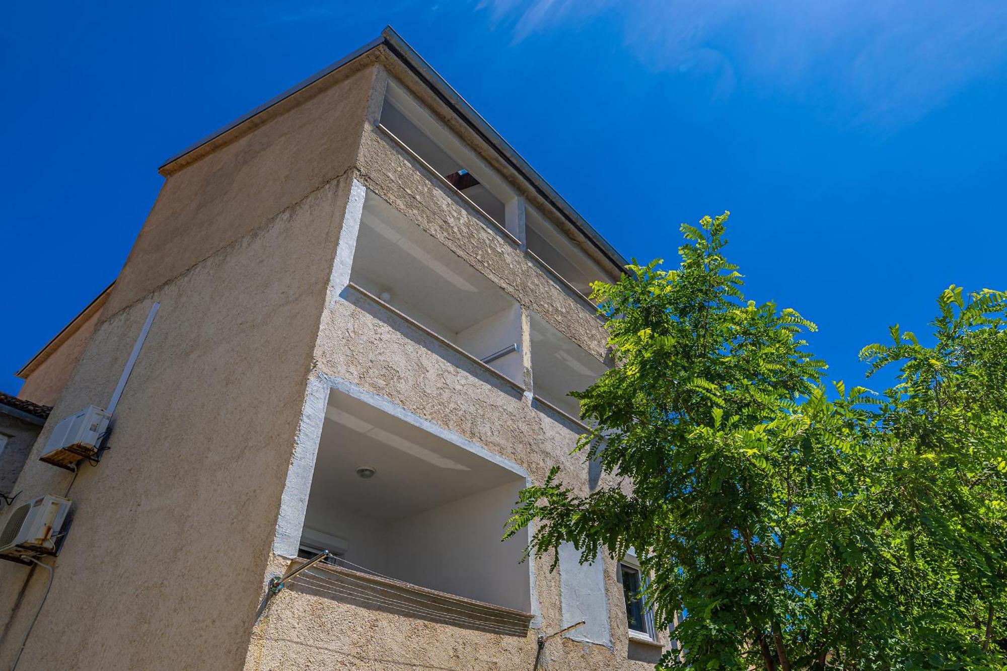 Private Accommodation Stara Baška Exterior foto